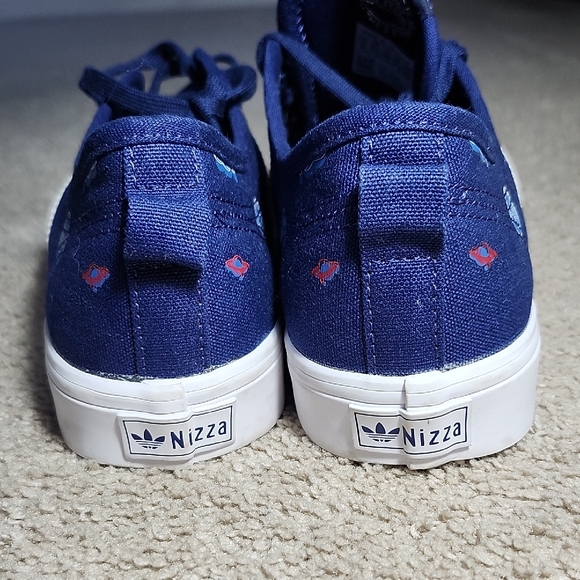 Adidas Nizza Dark Blue Sneakers with White Accents - Picture 5 of 10